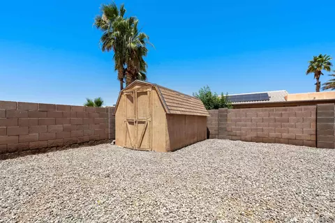 Exterior - 11212 E 37 Ln, Yuma, AZ 85367 photo 3 of 10