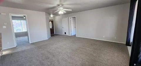 Living - 6351 E 41 St, Yuma, AZ 85365 photo 1 of 4