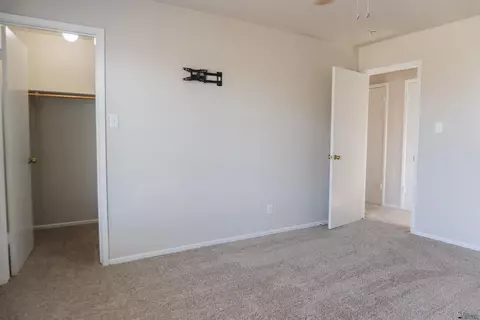 Bedroom - 6351 E 41 St, Yuma, AZ 85365 photo 4 of 5