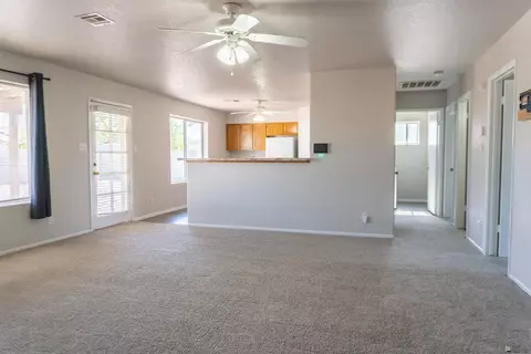 Living - 6351 E 41 St, Yuma, AZ 85365 photo 2 of 4