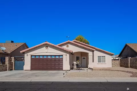 Exterior - 10222 E 37 Pl, Yuma, AZ 85365 photo 8 of 8