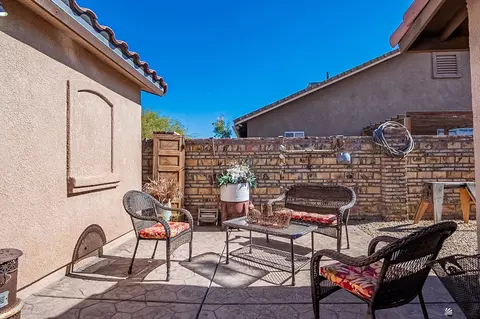 Exterior - 10222 E 37 Pl, Yuma, AZ 85365 photo 7 of 8