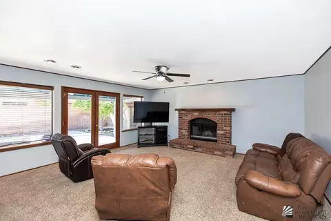 Living - 2245 E 27 Way, Yuma, AZ 85365 photo 3 of 3