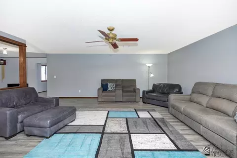 Living - 2245 E 27 Way, Yuma, AZ 85365 photo 2 of 3