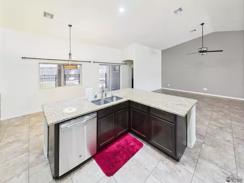 Kitchen - 5936 E 39 St, Yuma, AZ 85365 photo 1 of 4