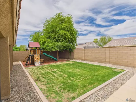 Exterior - 5936 E 39 St, Yuma, AZ 85365 photo 11 of 12