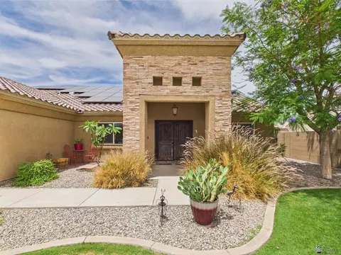 Exterior - 5936 E 39 St, Yuma, AZ 85365 photo 3 of 12
