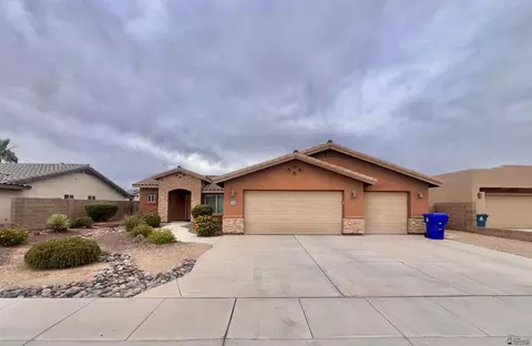 10221 S Universe Ave, Yuma, AZ 85367