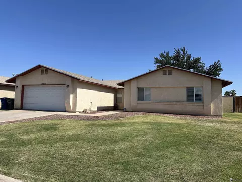 2828 W 26 Pl, Yuma, AZ 85364
