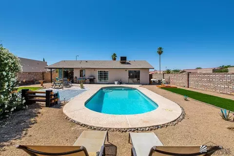 Exterior - 12336 E Del Verde Dr, Yuma, AZ 85367 photo 8 of 11