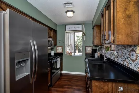 Kitchen - 12336 E Del Verde Dr, Yuma, AZ 85367 photo 3 of 3