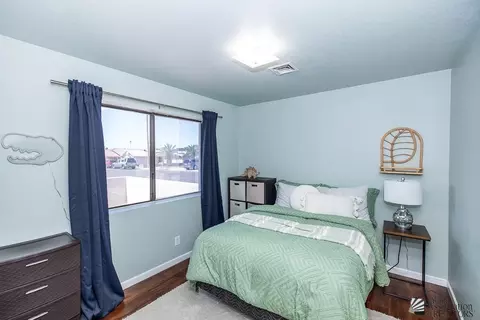 Bedroom - 12336 E Del Verde Dr, Yuma, AZ 85367 photo 2 of 7
