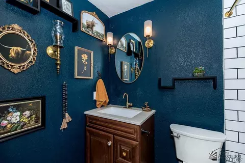 Bath - 12336 E Del Verde Dr, Yuma, AZ 85367 photo 3 of 4