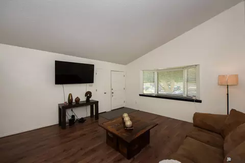 660 E 26 St, Yuma, AZ 85365 photo 12