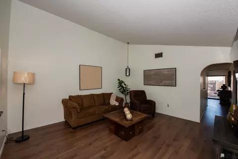 660 E 26 St, Yuma, AZ 85365 photo 11