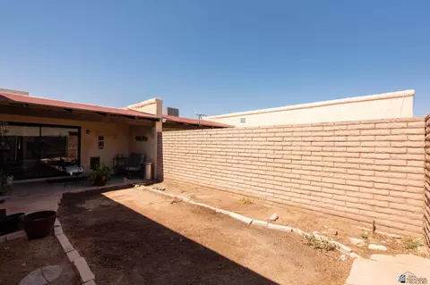 660 E 26 St, Yuma, AZ 85365 photo 18