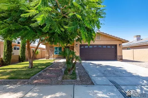 4804 W 10 Pl, Yuma, AZ 85364