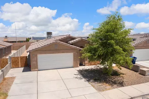 7862 E 44th Pl, Yuma, AZ 85365