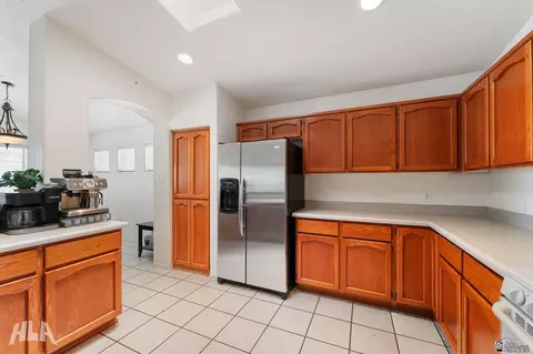 Kitchen - 10616 E 38 Ln, Yuma, AZ 85365 photo 1 of 4