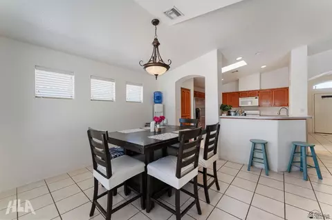 Dining - 10616 E 38 Ln, Yuma, AZ 85365 photo 3 of 4