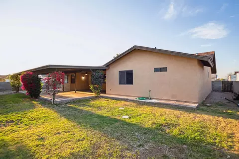 Exterior - 3449 E Seca Ln, Yuma, AZ 85365 photo 2 of 5
