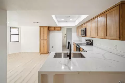 Kitchen - 3449 E Seca Ln, Yuma, AZ 85365 photo 1 of 2