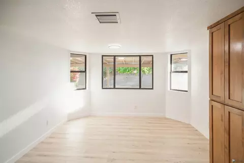 Living - 3449 E Seca Ln, Yuma, AZ 85365 photo 4 of 4
