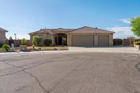 11318 S Sally Dr, Yuma, AZ 85367