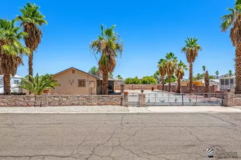 Exterior - 13466 E 47 St, Yuma, AZ 85367 photo 8 of 10