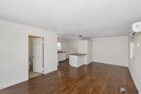 Living - 13466 E 47 St, Yuma, AZ 85367 photo 3 of 3