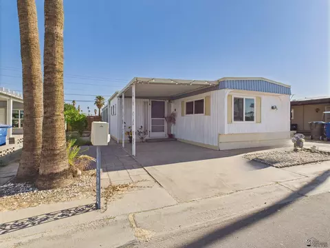 528 W Rainbow Ln, Yuma, AZ 85364