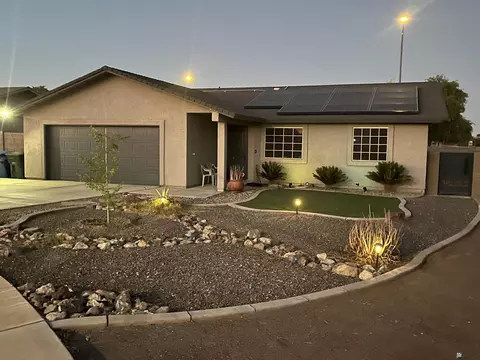 2193 S 40 Dr, Yuma, AZ 85364