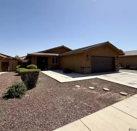 10135 E 33 St, Yuma, AZ 85365