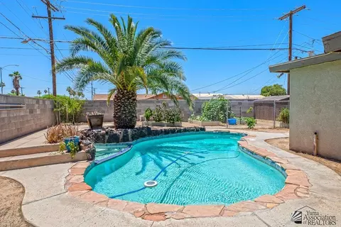 Exterior - 285 E 26 St, Yuma, AZ 85364 photo 8 of 11
