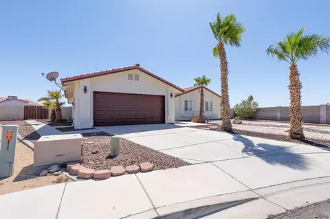 Exterior - 11255 E 27 St, Yuma, AZ 85367 photo 2 of 8