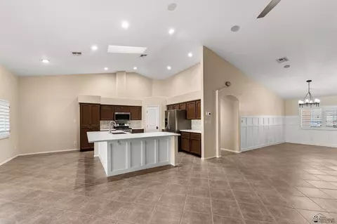 5915 E 39 Pl, Yuma, AZ 85365 photo 12