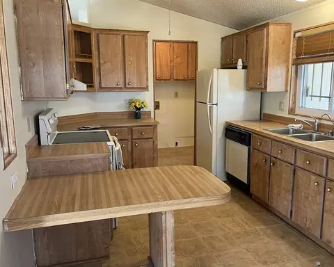 13853 E 47 Ln, Yuma, AZ 85364 photo 2