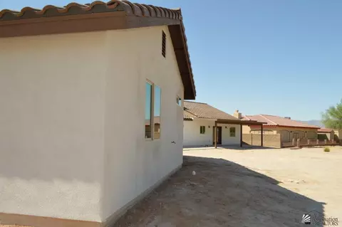 Exterior - 13132 E 55 Ln, Yuma, AZ 85367 photo 4 of 4