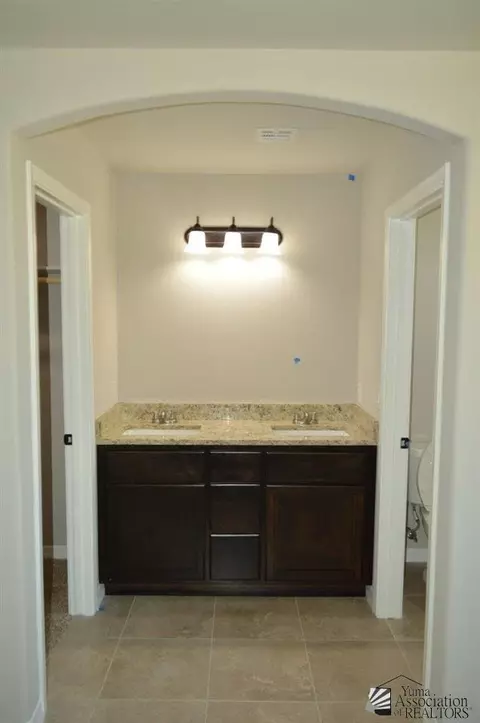Bath - 13132 E 55 Ln, Yuma, AZ 85367 photo 1 of 2