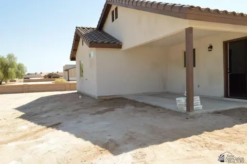 Exterior - 13132 E 55 Ln, Yuma, AZ 85367 photo 2 of 4