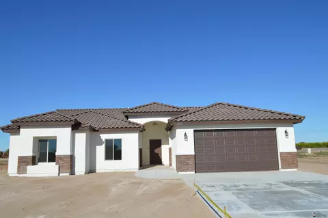 2870 E Verona Dr, Yuma, AZ 85365