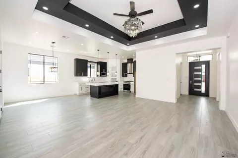 Living - 7948 E 34 Ln, Yuma, AZ 85365 photo 1 of 5