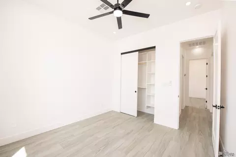 Bedroom - 7948 E 34 Ln, Yuma, AZ 85365 photo 4 of 6