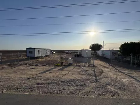 20584 S Highway 95, San Luis, AZ 85336