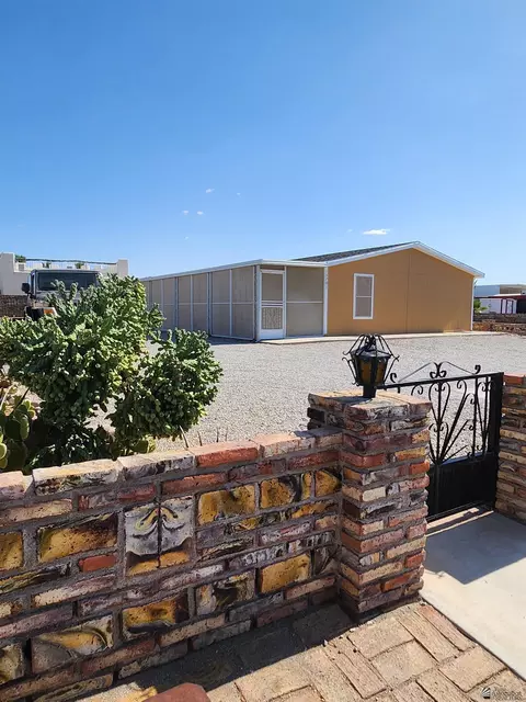 13701 E 50 Dr, Yuma, AZ 85367