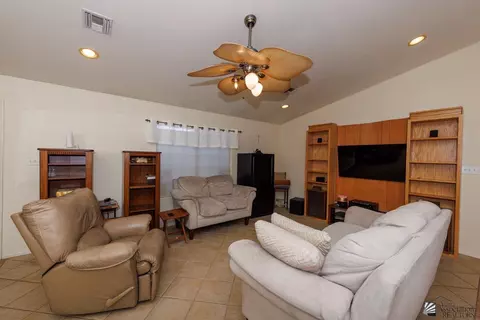 Living - 7631 E 25 Pl, Yuma, AZ 85365 photo 1 of 1
