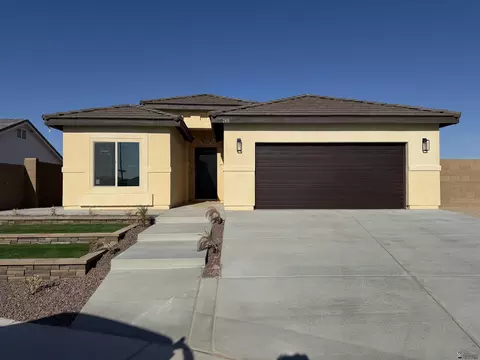 265 S Saguaro Ave, San Luis, AZ 85336