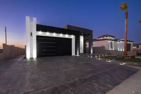 Exterior - 10652 E 45 Pl, Yuma, AZ 85367 photo 10 of 10