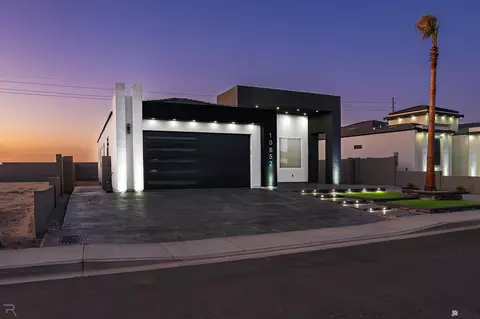 Exterior - 10652 E 45 Pl, Yuma, AZ 85367 photo 9 of 10