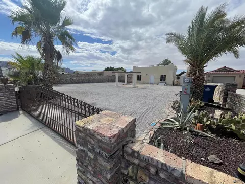 13669 E 55 St, Yuma, AZ 85367
